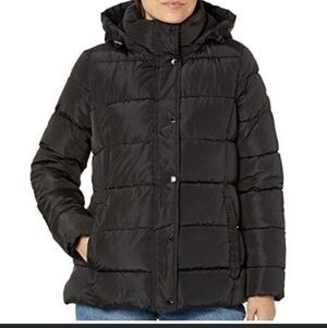 Tommy Hilfiger Women's Zip Up Puffer Jacket Black Size M